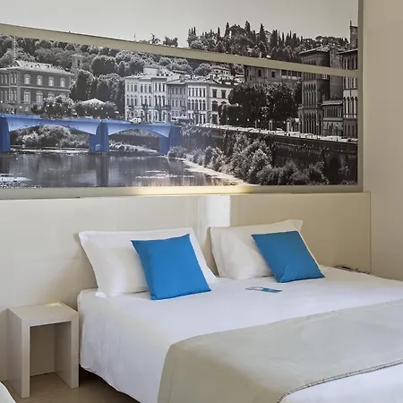 Novoli Hotell Florens