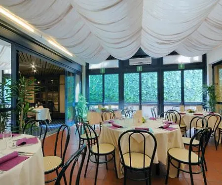 Novoli Hotel