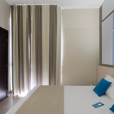 Novoli Hotell